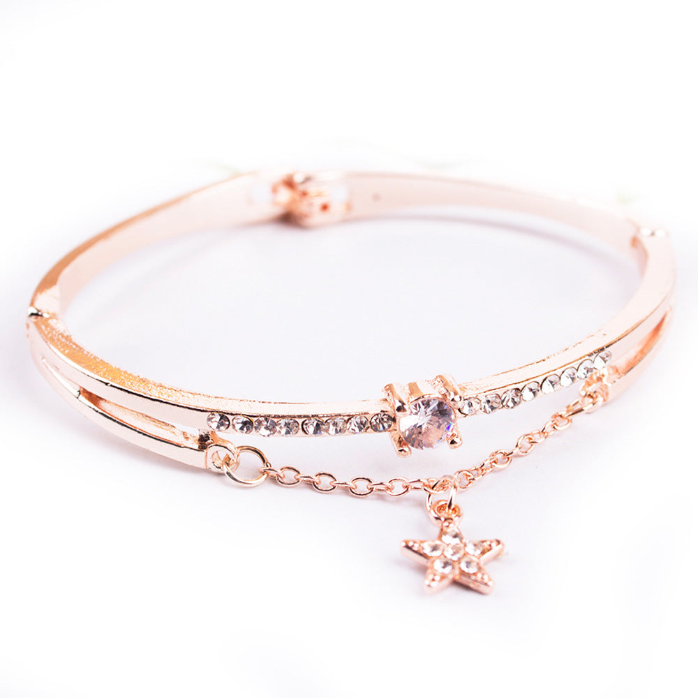 Montre Bracelet Femme à Motif Pétale en Quartz