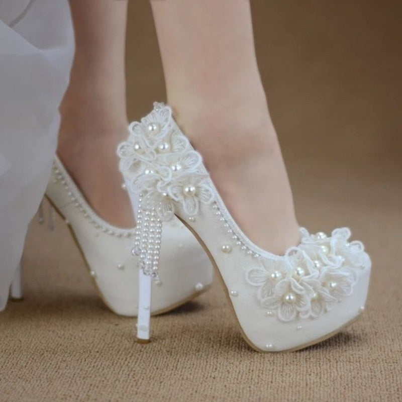 Escarpins en dentelle pour femmes, style coréen, avec fleurs et strass pour mariée
