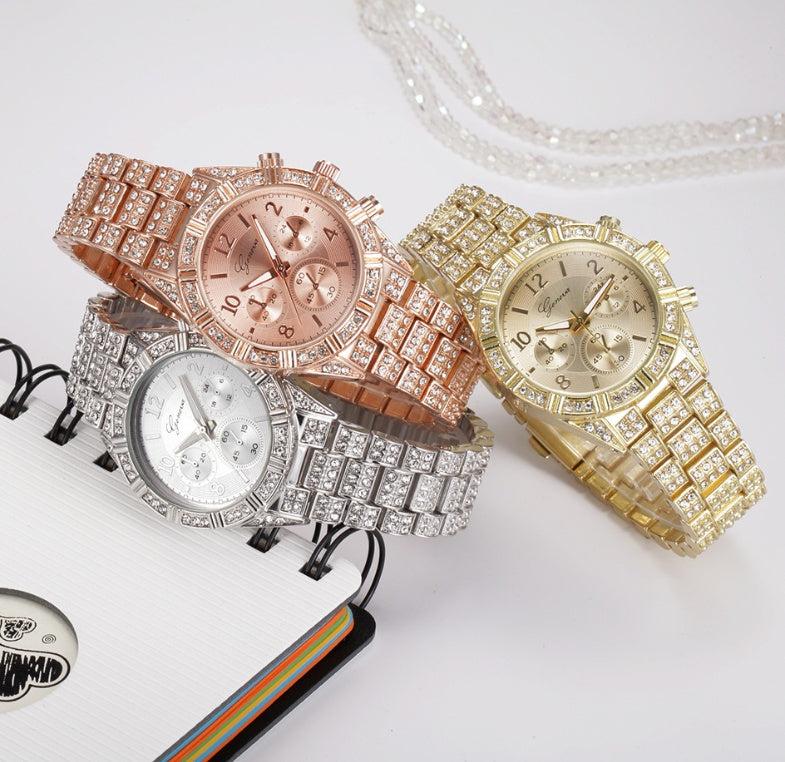 Montre Femme Analogique en Quartz avec Cristaux - Luxe et Élégance