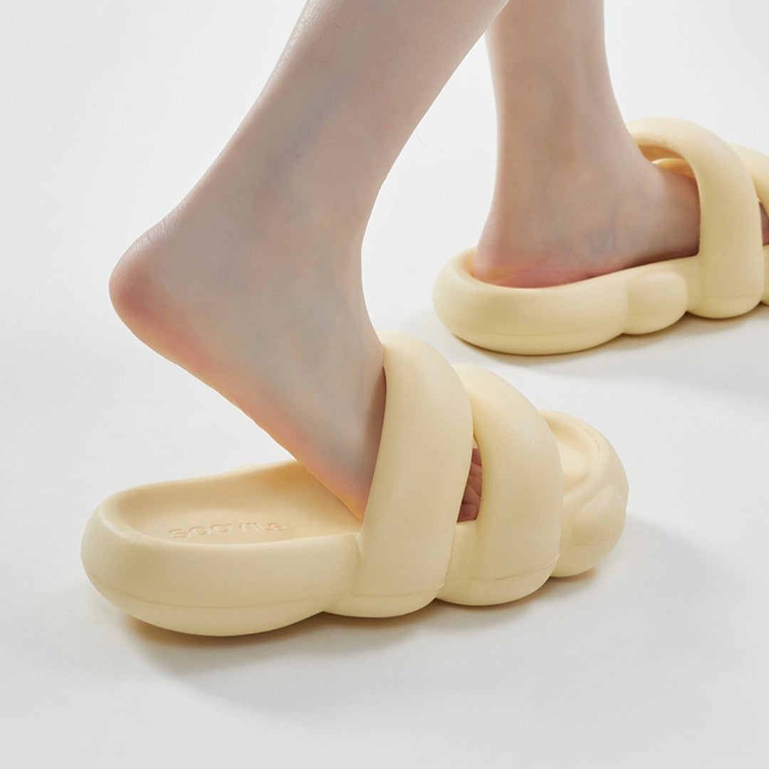 Sandales et Chaussons Femmes Semelles Épaisses EVA Intérieur