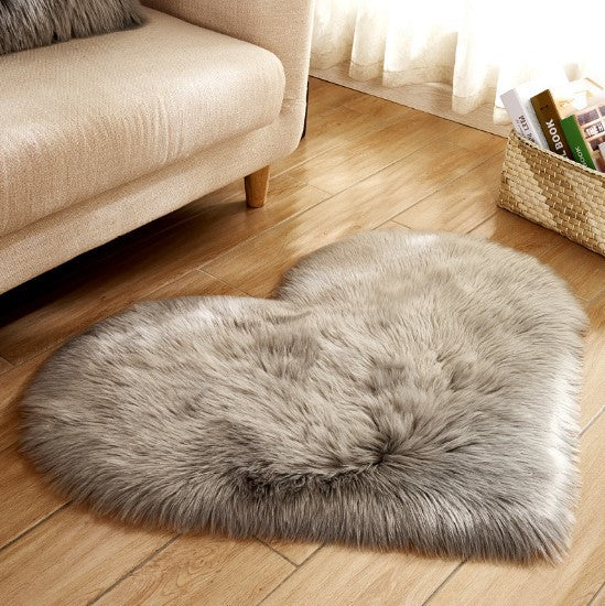 Tapis en Forme de Coeur Plush Antidérapant - Tapis Fluffy pour Salon