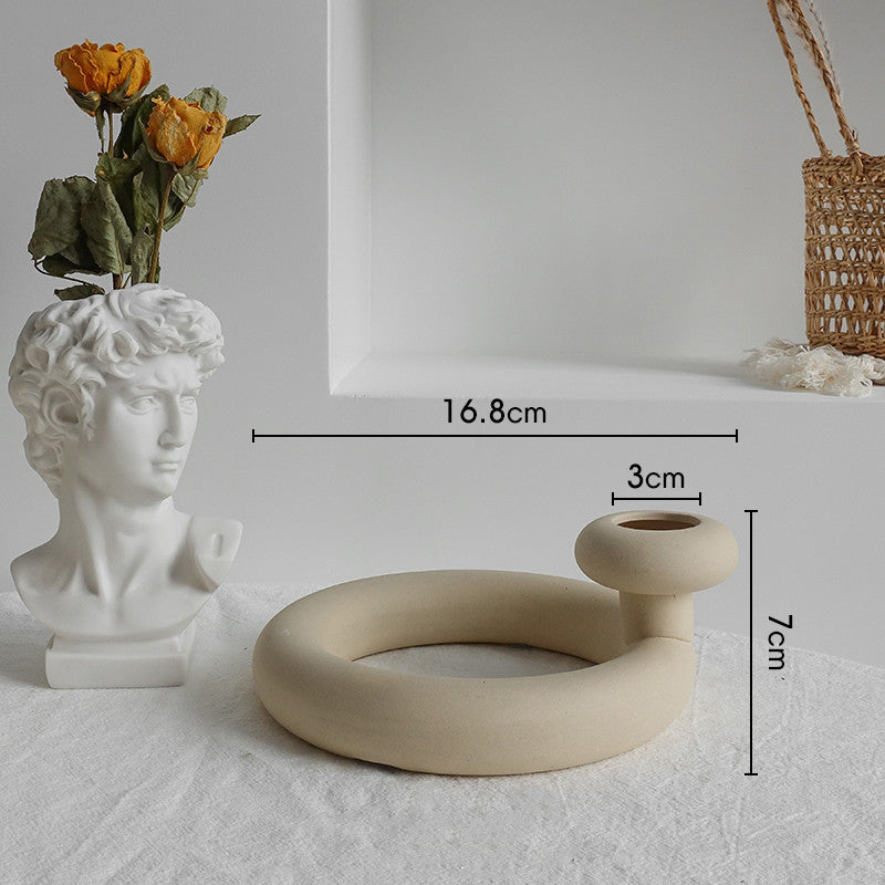 Vase en céramique simple pour décoration intérieure - Arrangement de fleurs sèches