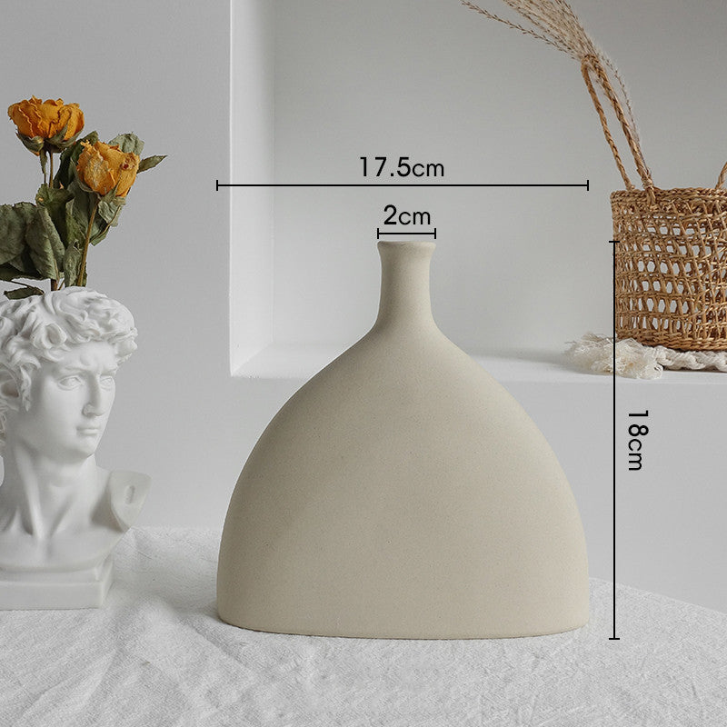 Vase en céramique simple pour décoration intérieure - Arrangement de fleurs sèches