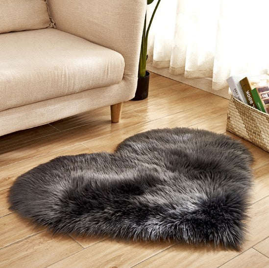 Tapis en Forme de Coeur Plush Antidérapant - Tapis Fluffy pour Salon