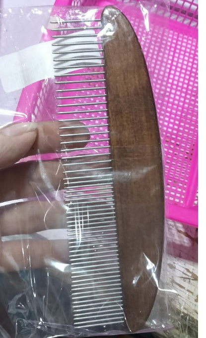 Peigne en Bois Massif Antique pour Éliminer les Poils Flottants