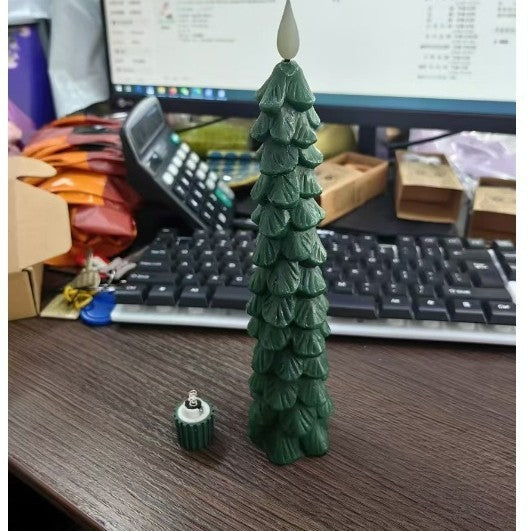 Bougie de Noël en Pomme de Pin pour Créer une Ambiance Festive