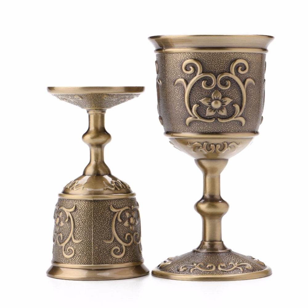 Verre à vin en bronze vintage embossé - Allomarc.com