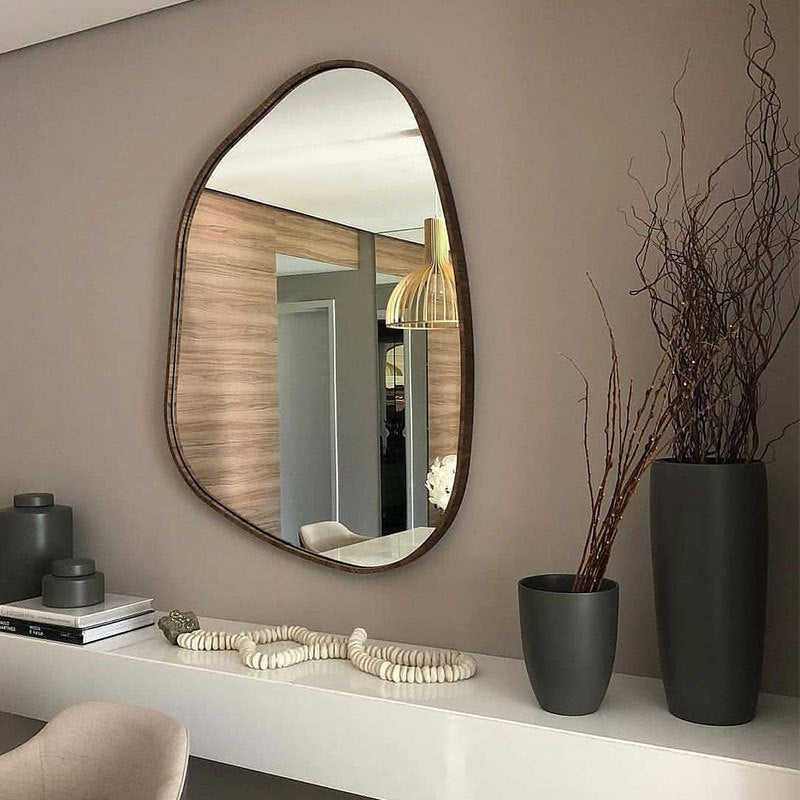 Miroir Décoratif Élégant pour Salle de Bain