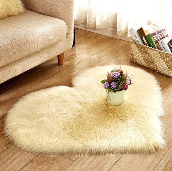 Tapis en Forme de Coeur Plush Antidérapant - Tapis Fluffy pour Salon