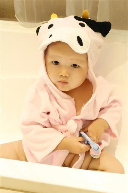 Serviettes de bain et peignoirs à capuche pour bébé avec motifs d'animaux mignons en coton