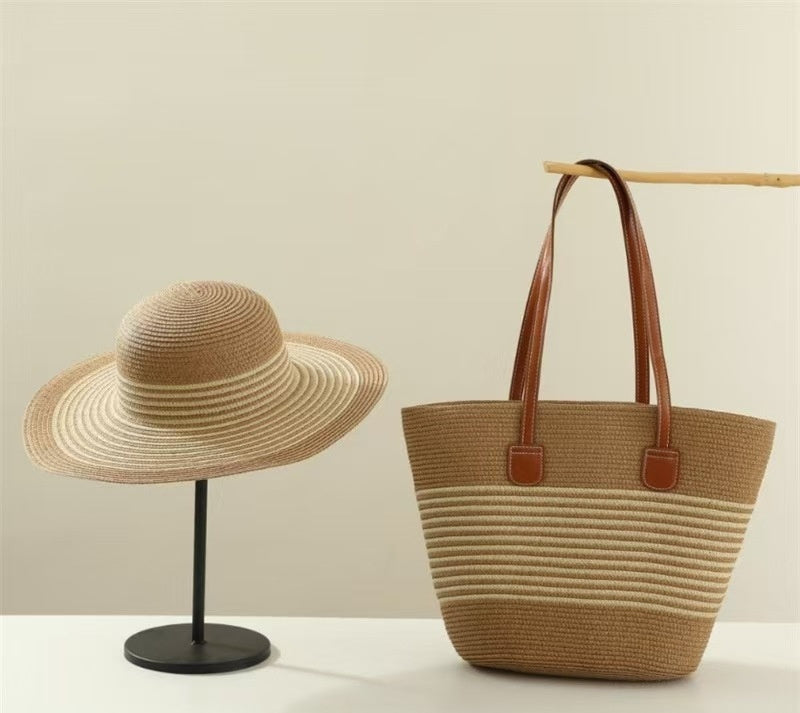 Ensemble de Sac et Chapeau en Paille pour Protection Solaire lors de Vacances à la Plage