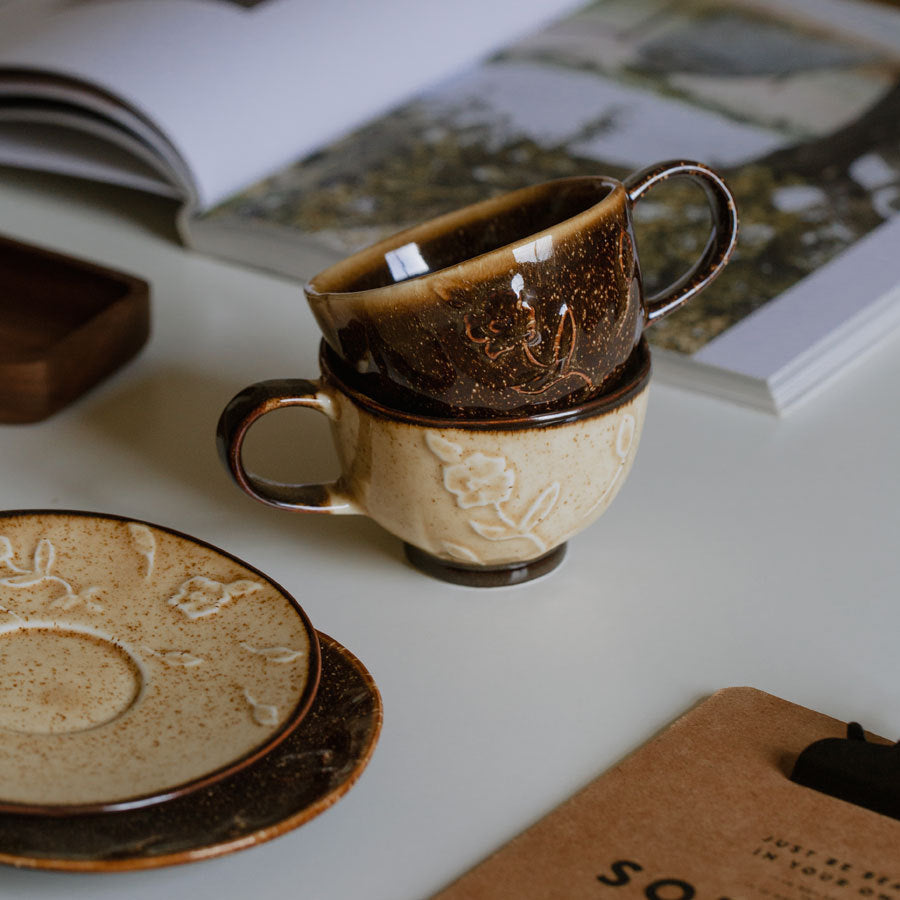 Ensemble de Café en Céramique Émaillée avec Fleurs