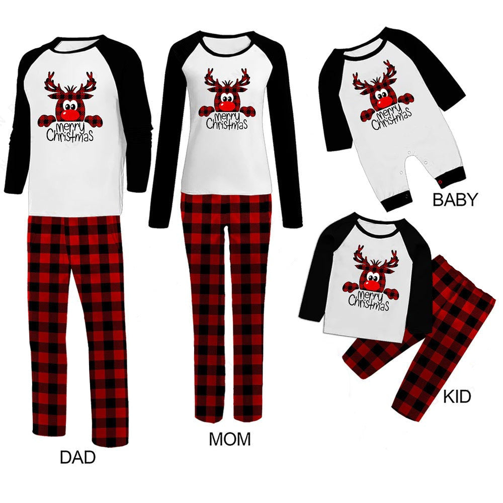 Pyjamas de Noël assortis pour toute la famille