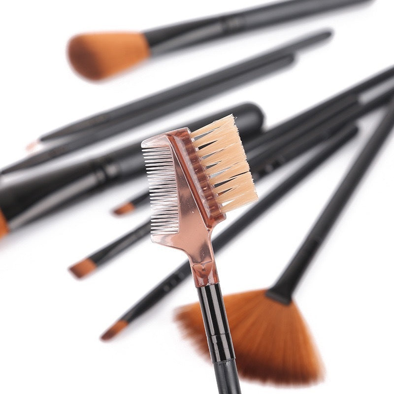 Set de 12 Pinceaux de Maquillage : Blush, Fard à Paupières, Mascara, Highlighter