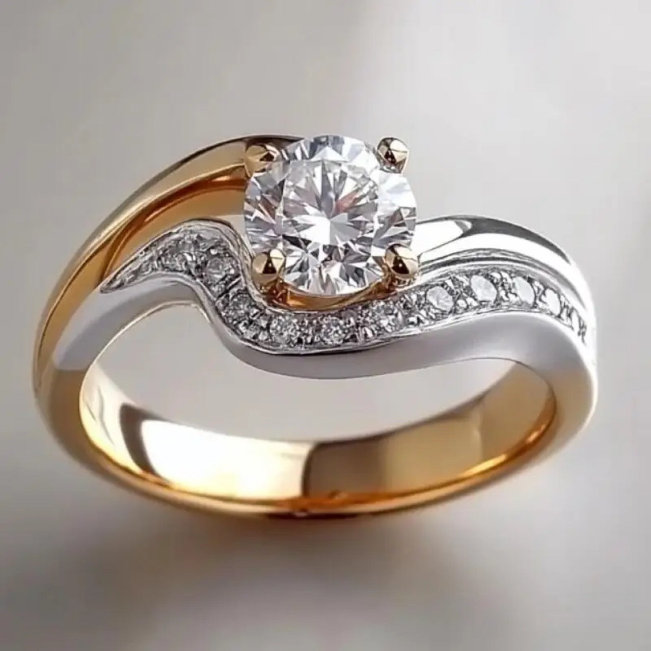 Bague Moissanite Élégante pour Femmes – Style Simple et All-match