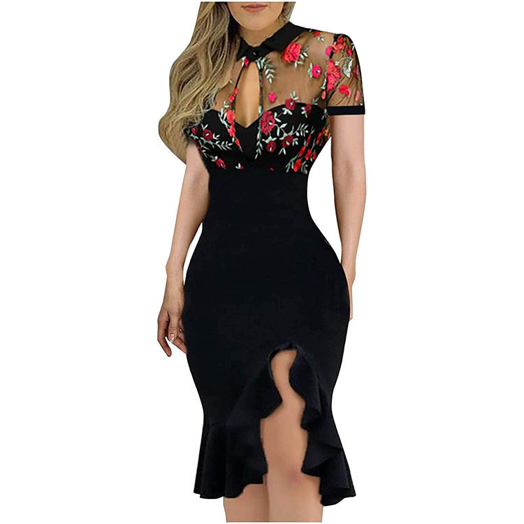 Robe à Manches Courtes à Volants Brodée en Sequins
