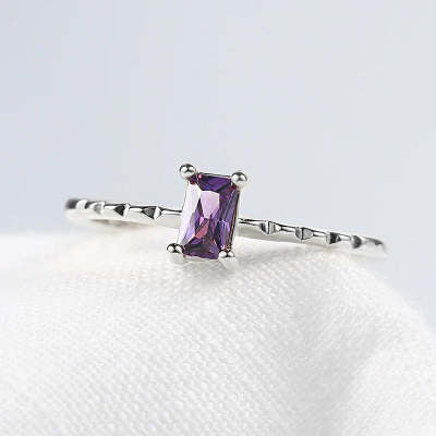 Bague Fine en Zircon Violet Incrusté pour Femmes