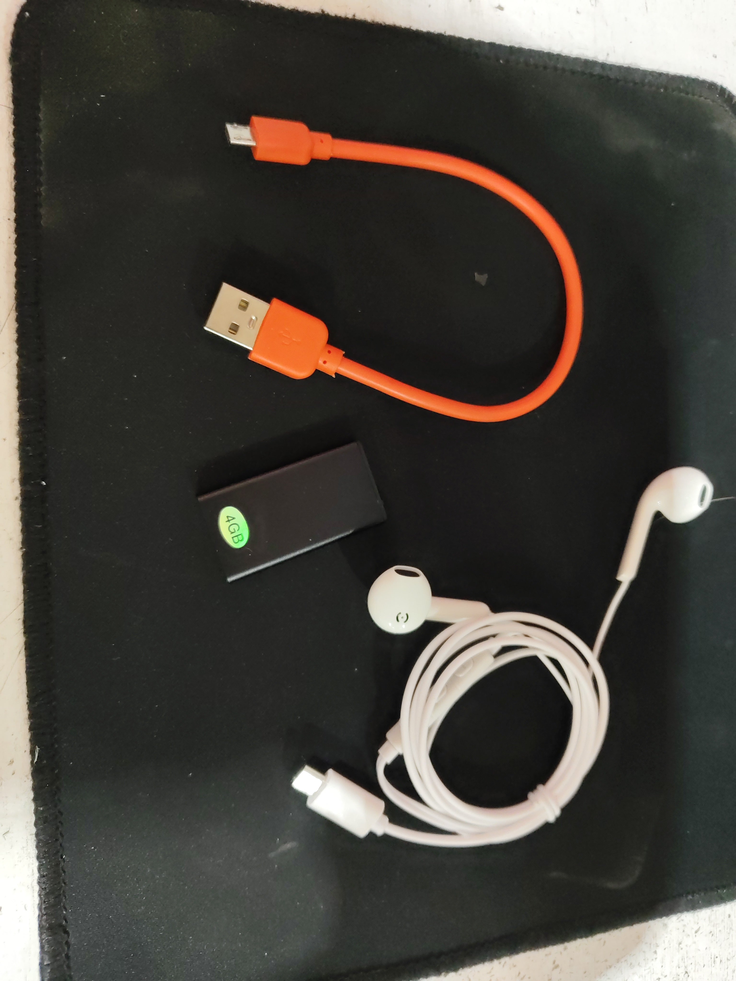 Stylo Enregistreur Intelligent HD avec Réduction de Bruit et Contrôle Vocal
