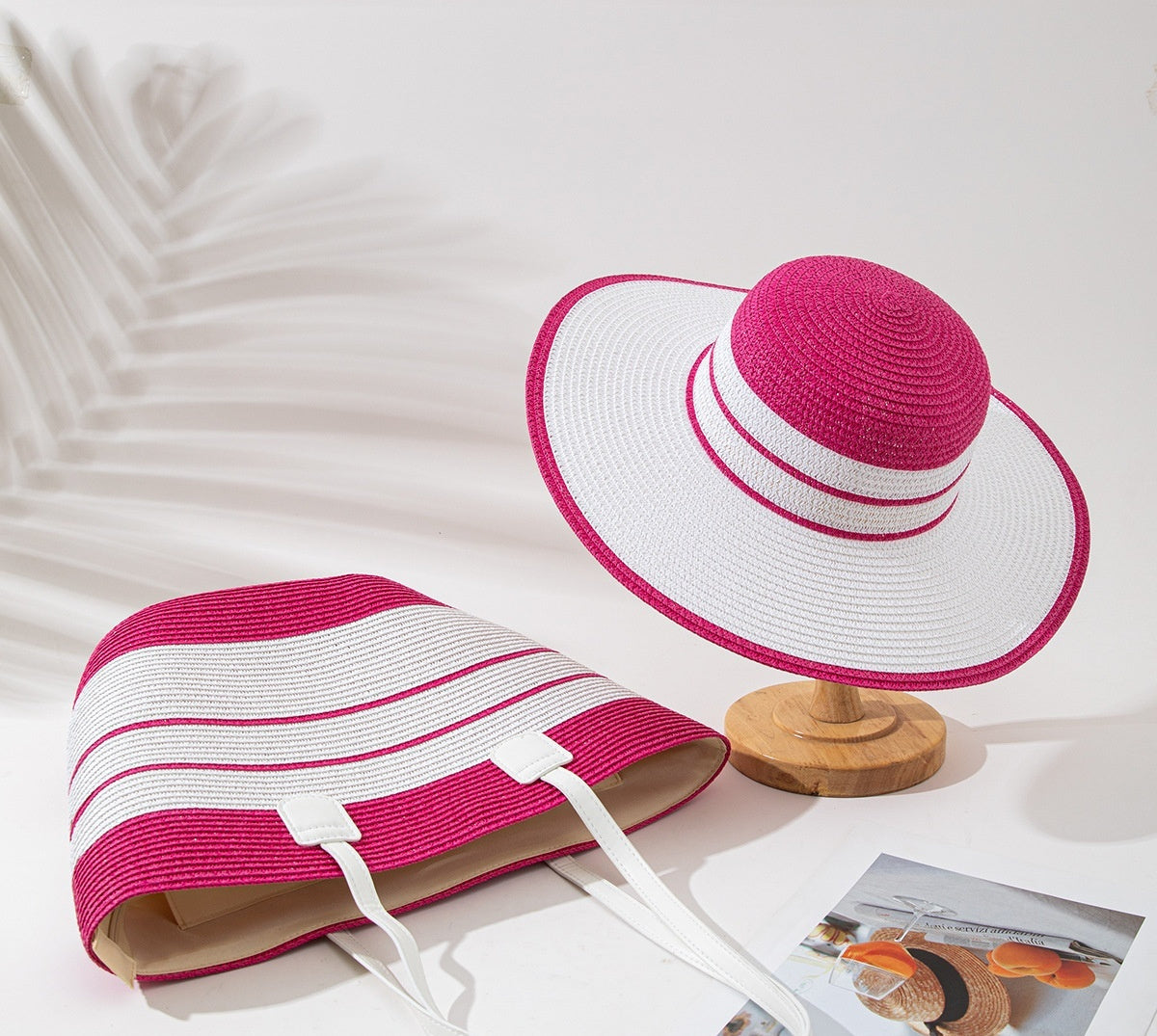 Ensemble de Sac et Chapeau en Paille pour Protection Solaire lors de Vacances à la Plage