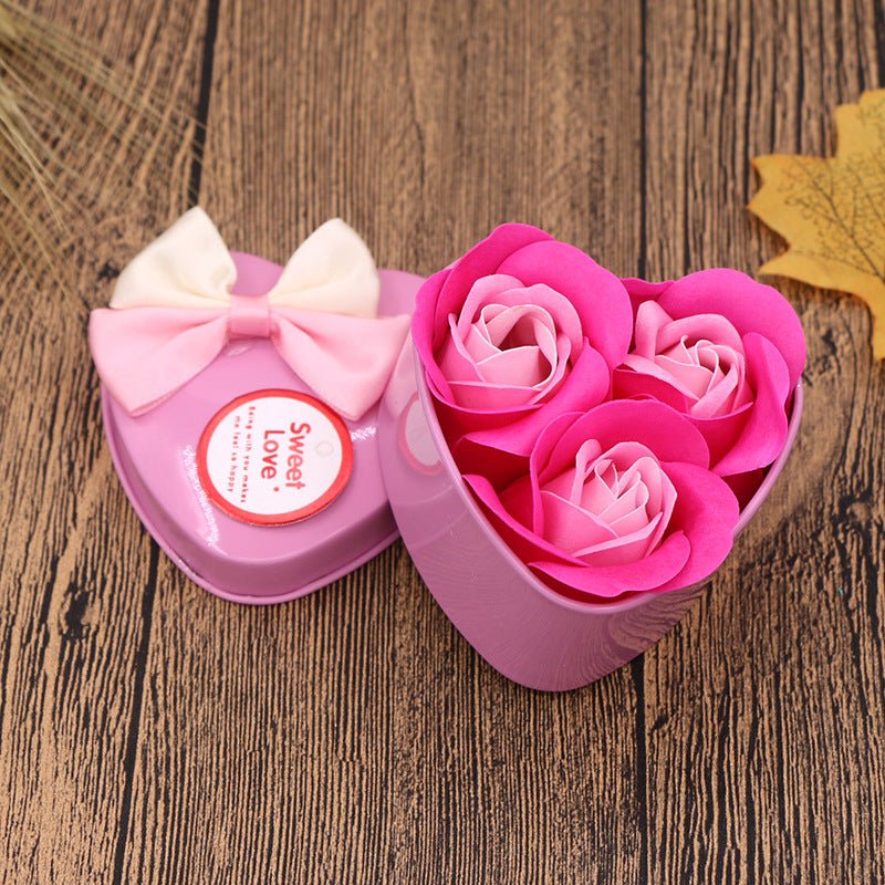 Boîte Cadeau Fleurs en Savon - Idée Cadeau pour la Saint - Valentin et la Fête des Mères - Allomarc.com