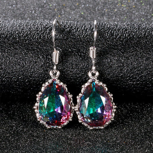 Boucles d'oreilles à clou Colorées avec Diamants - Allomarc.com