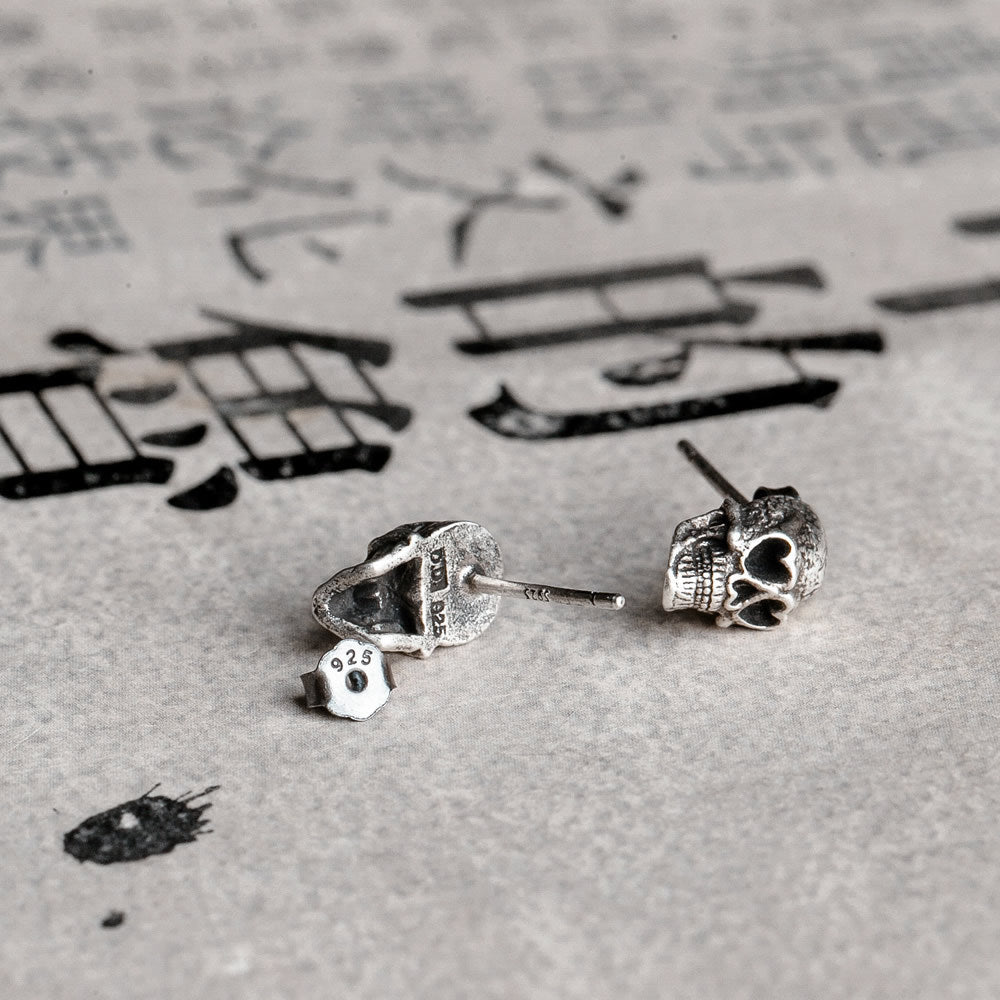 Boucles d'oreilles en argent sterling S925 avec crâne à la mode - Allomarc.com