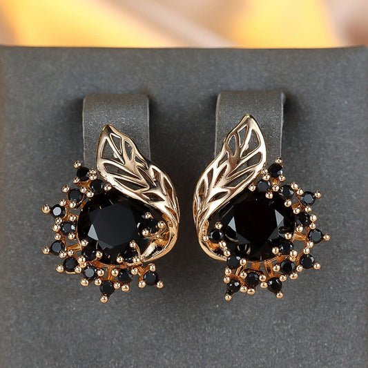 Boucles d'oreilles fleurs rondes en plumes avec zircon pour femmes - Mode et personnalité - Allomarc.com