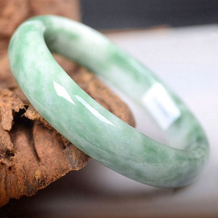 Bracelet flottant en jade vert - Allomarc.com