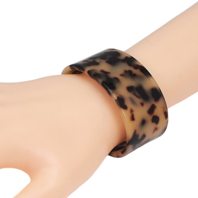 Bracelet Large Bangle en Acétate Peint Acrylique - Allomarc.com