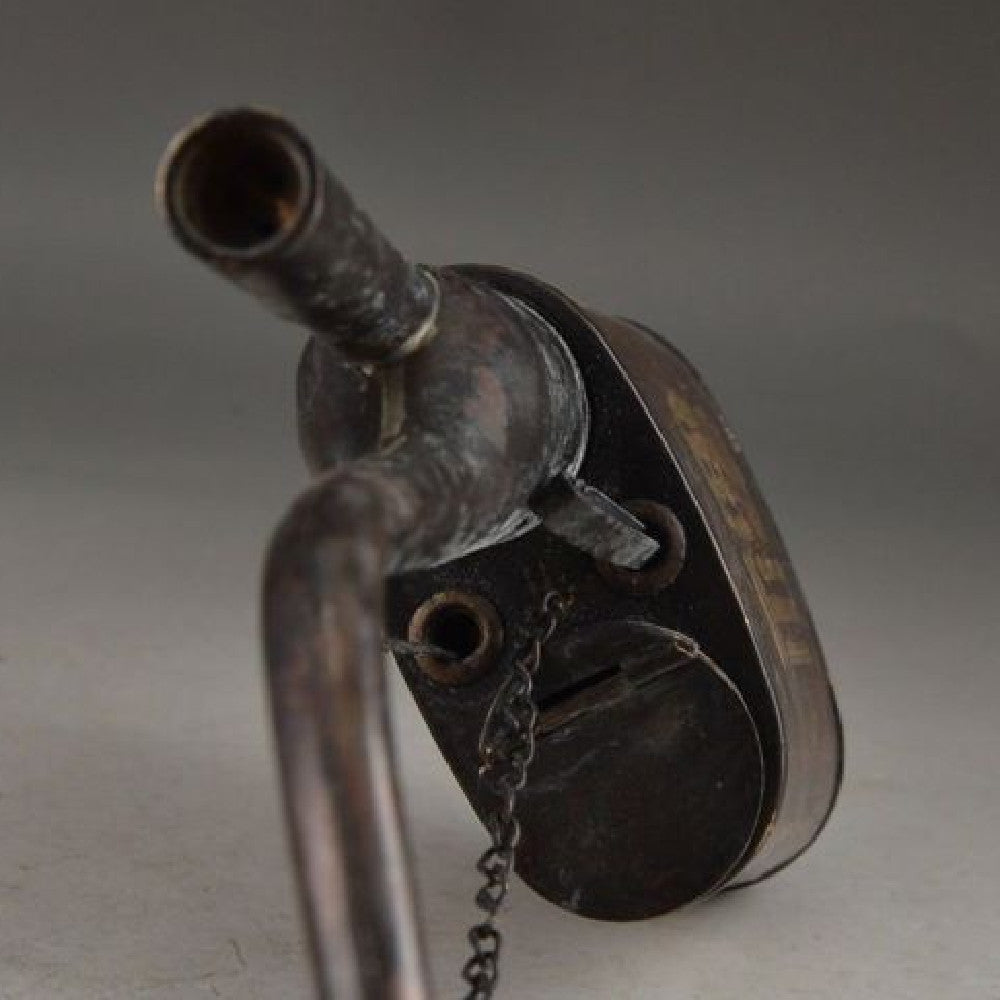 Bong en Laiton Ancien - Élégance Classique pour Fumeurs