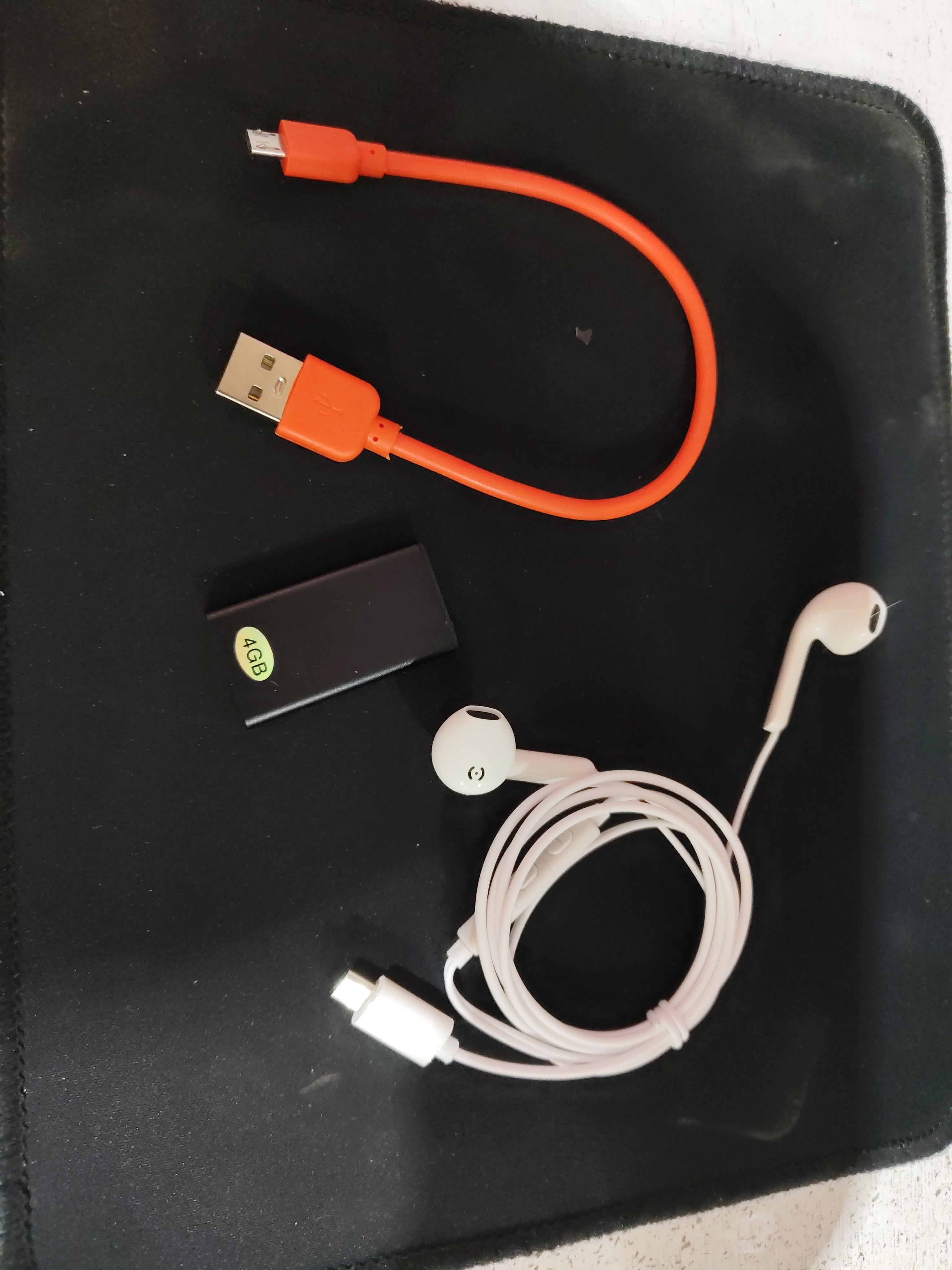 Stylo Enregistreur Intelligent HD avec Réduction de Bruit et Contrôle Vocal
