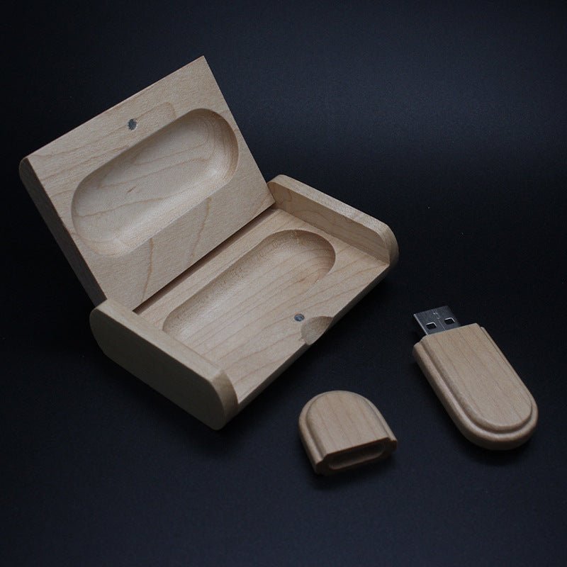 Cadeau d'entreprise personnalisé : clé USB en bois avec logo - Allomarc.com