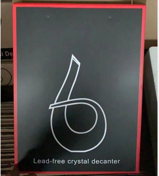 Carafe à Vin en Cristal avec Goulot Verseur pour Bar Familial - Allomarc.com