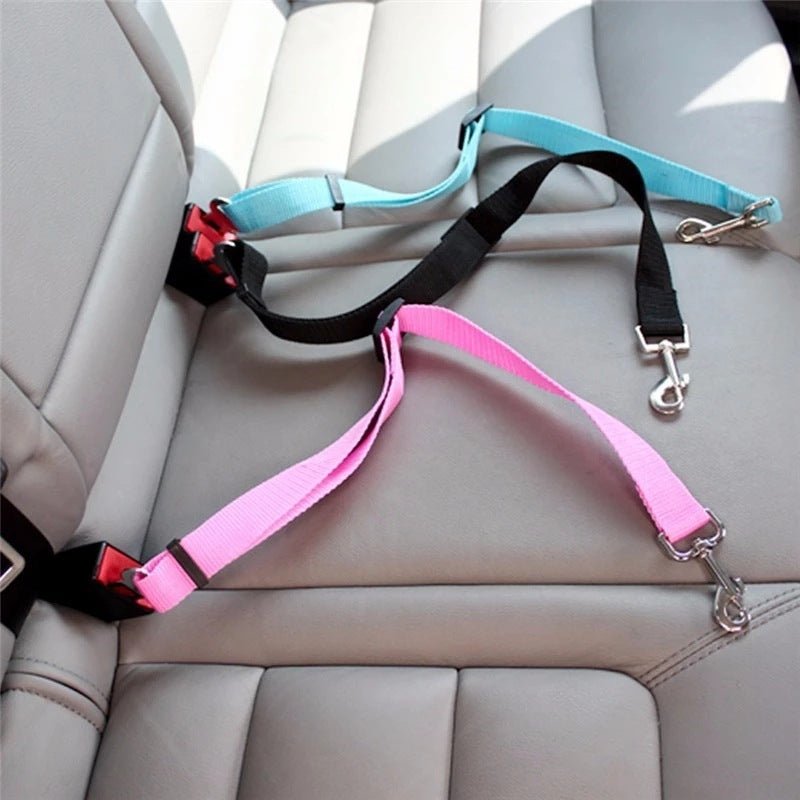 Ceinture de Sécurité Ajustable pour Animaux de Compagnie - Harnais de Voiture pour Chiens et Chats - Allomarc.com