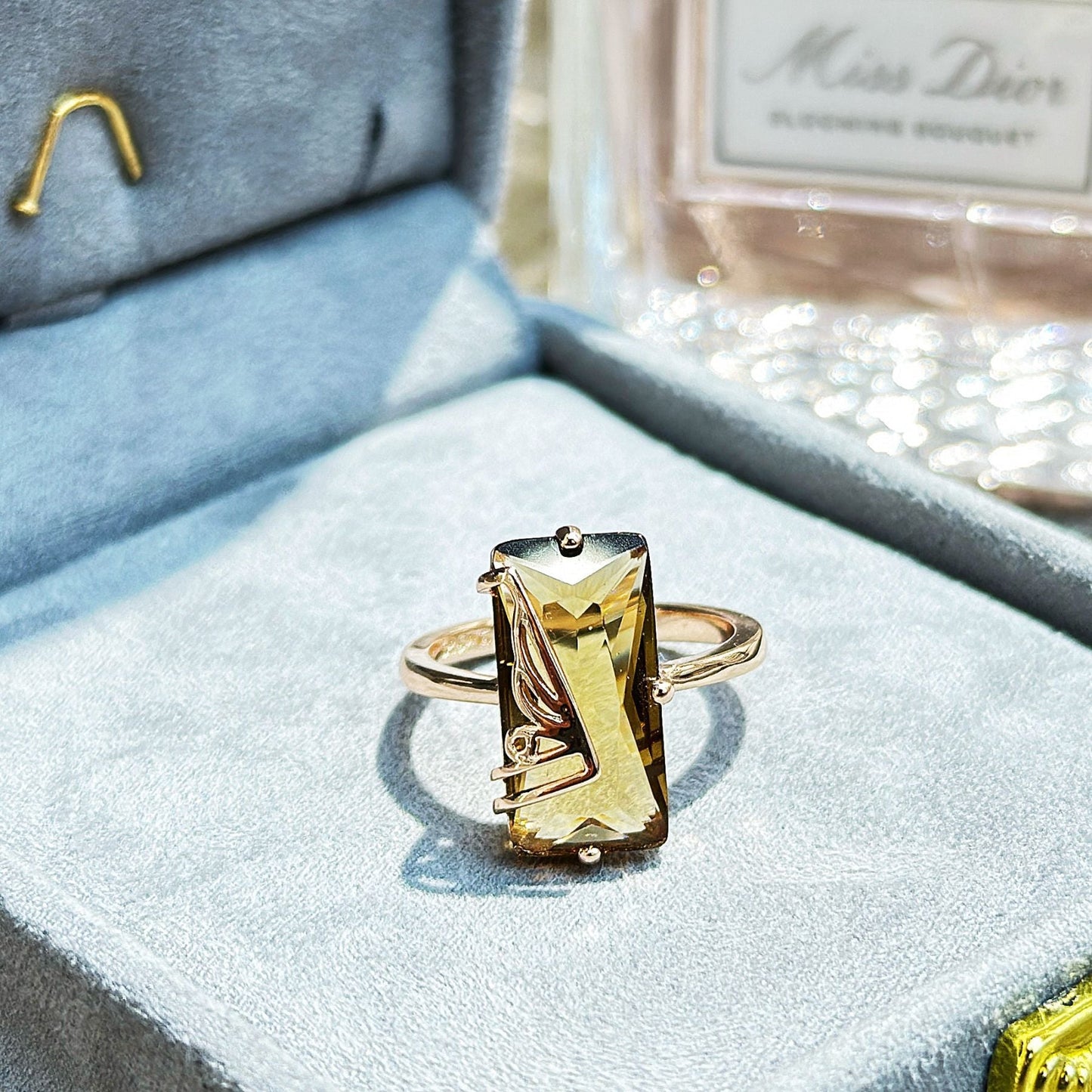 Collier Anneau en Pierre de Soudan en Or Violet - Allomarc.com