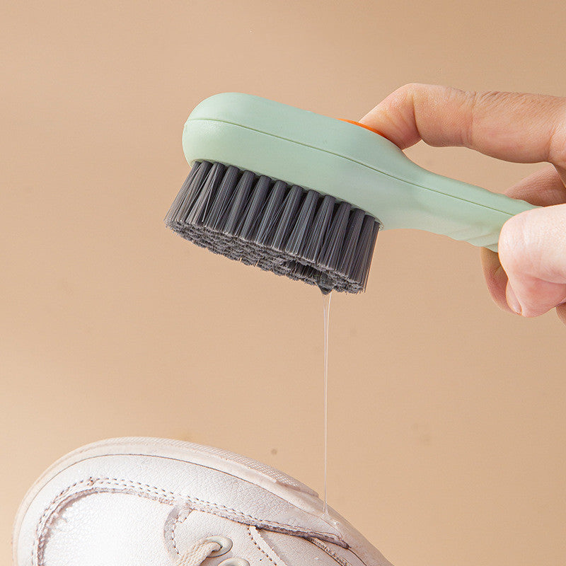 Brosse à chaussures multifonctionnelle à poils souples avec long manche