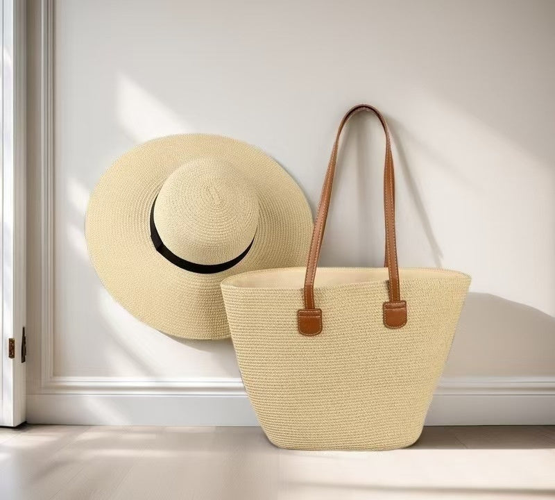 Ensemble de Sac et Chapeau en Paille pour Protection Solaire lors de Vacances à la Plage