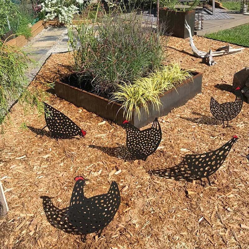 Décoration de Jardin en Poule - Allomarc.com