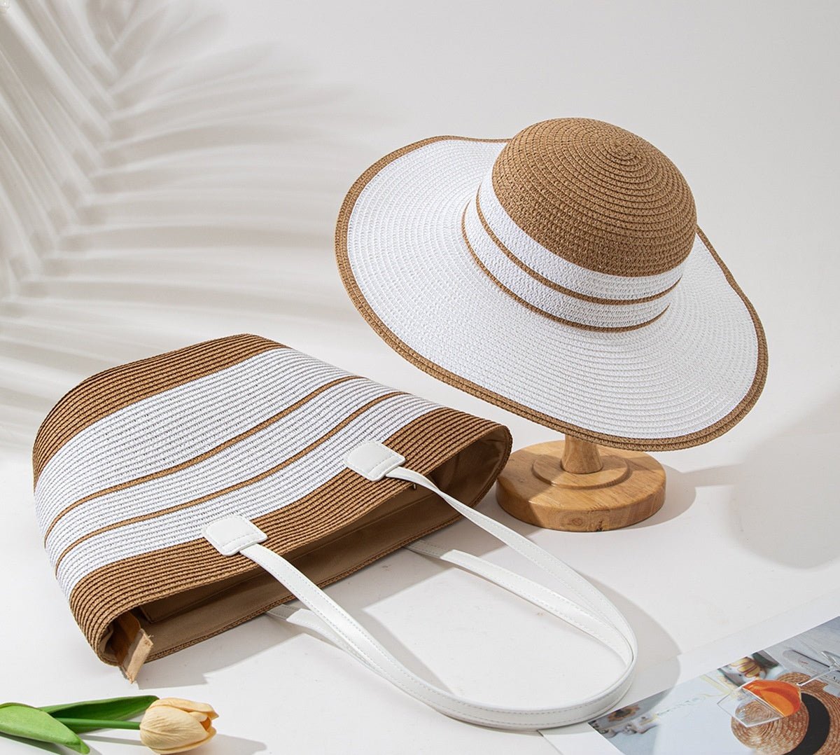 Ensemble de Sac et Chapeau en Paille pour Protection Solaire lors de Vacances à la Plage - Allomarc.com