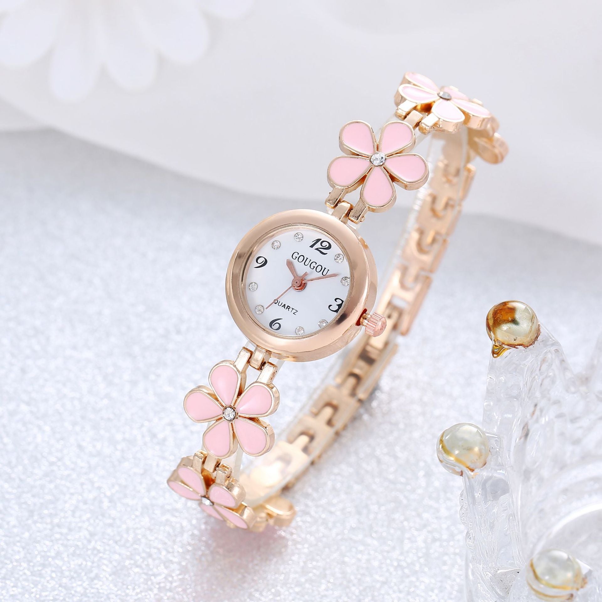 Montre Bracelet Femme à Motif Pétale en Quartz
