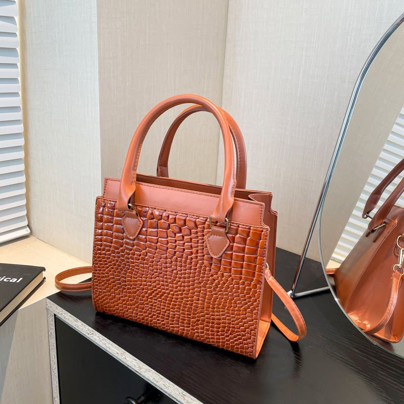 Grand Sac à Main Texturé pour Commuter - Sac Bandoulière Pratique - Allomarc.com