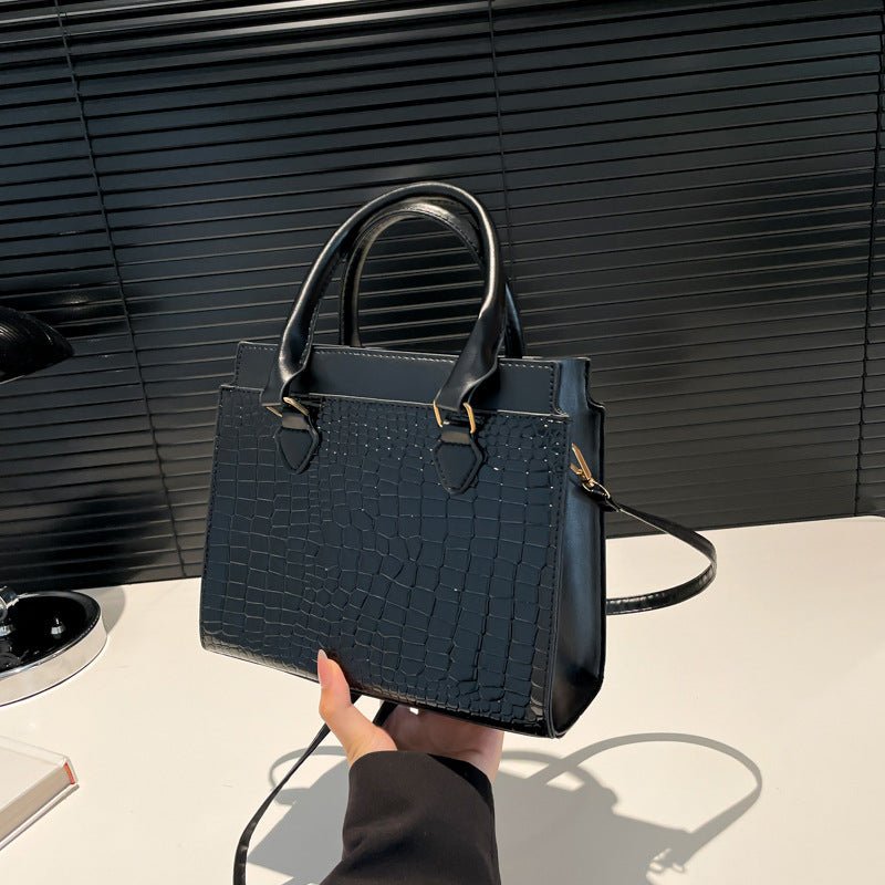 Grand Sac à Main Texturé pour Commuter - Sac Bandoulière Pratique - Allomarc.com