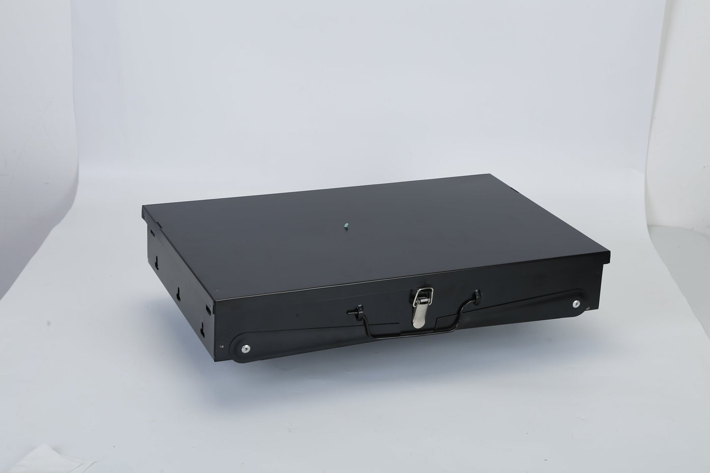 Gril à Charbon Portable 16.7x10x17.7in - Idéal pour le Camping et les Pique - niques - Allomarc.com