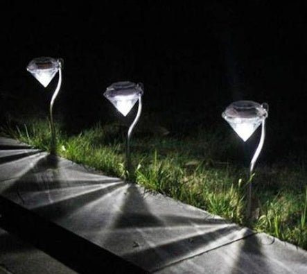 Lumière Solaire en Diamant pour Jardin - Allomarc.com