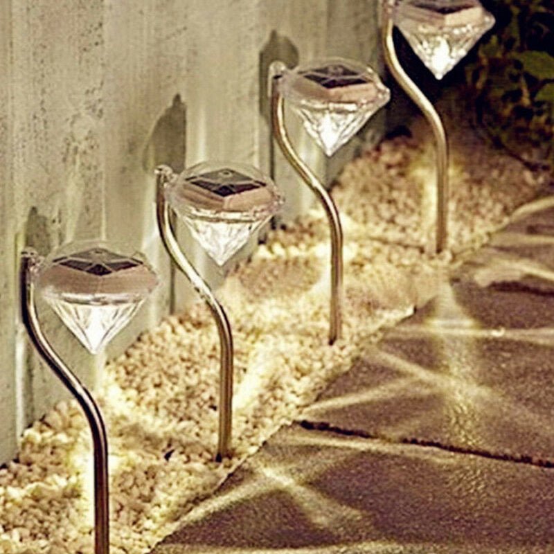 Lumière Solaire en Diamant pour Jardin - Allomarc.com