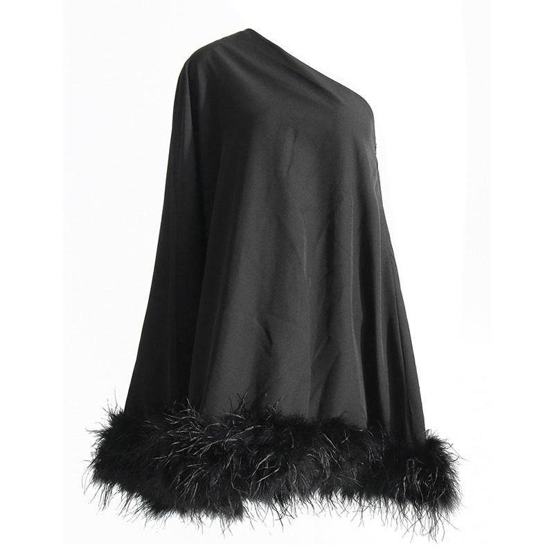 Robe de Soirée à Épaule Dénudée avec Finition en Plumes - Allomarc.com