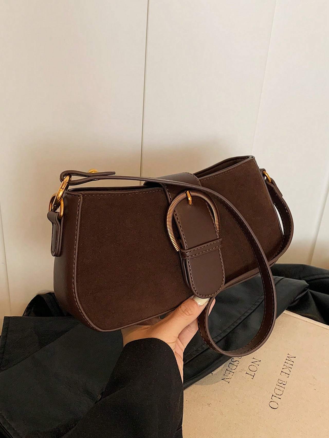 Sac à bandoulière en suède rétro pour femmes, couleur unie, à double sangle, tendance automne - hiver - Allomarc.com