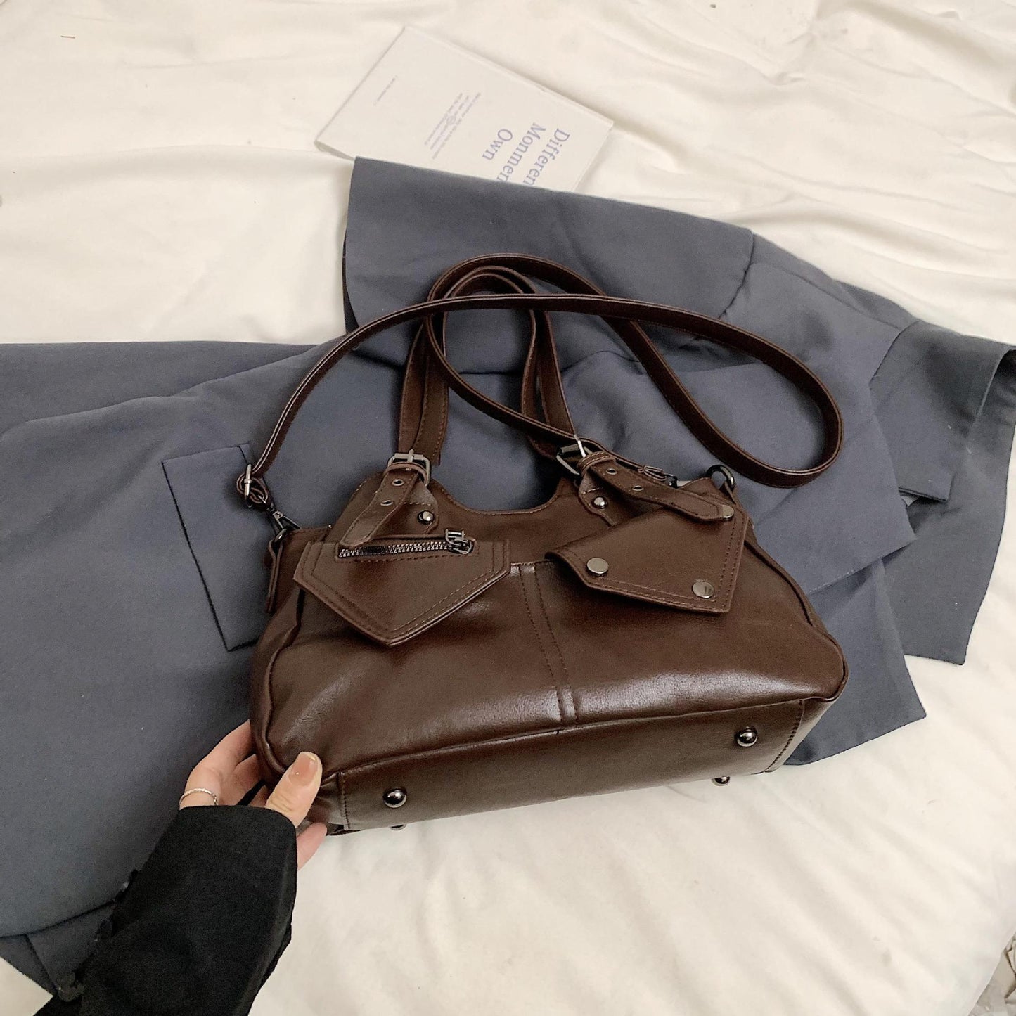 Sac à bandoulière rétro de grande capacité pour l'automne et l'hiver - Allomarc.com