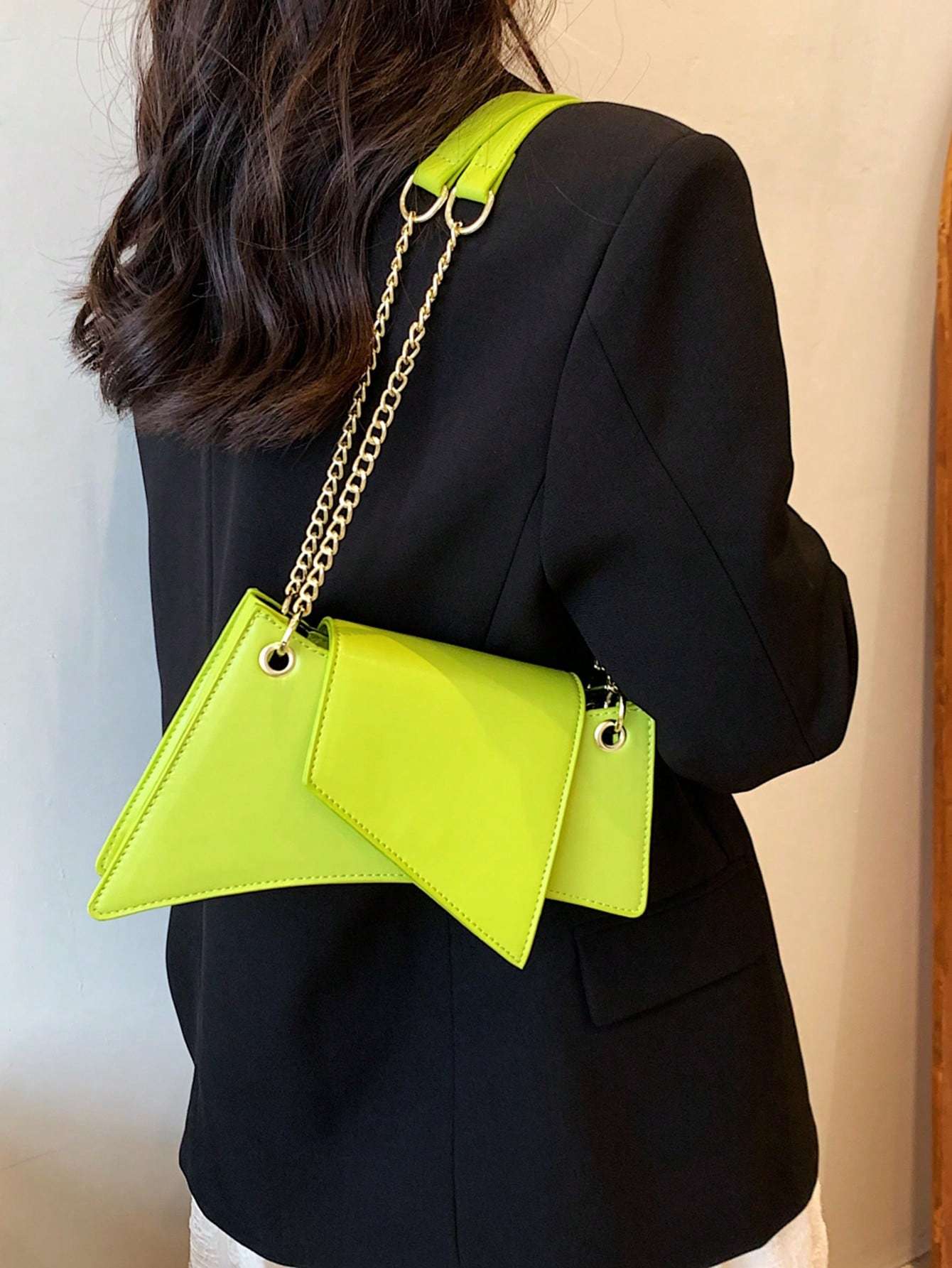 Sac à main en PU cuir texturé vert néon avec motif en pierre - Allomarc.com