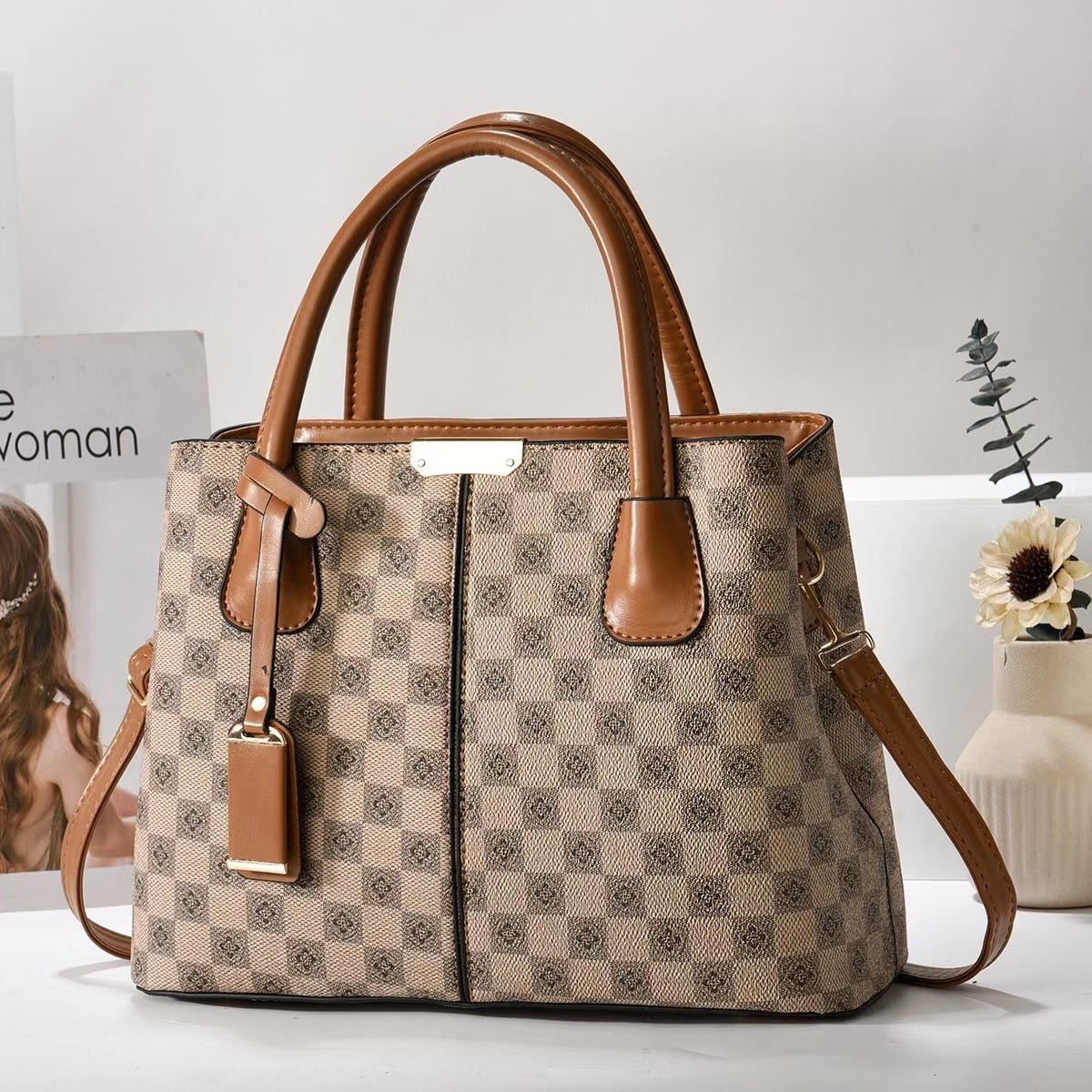 Sac à main imprimé pour femme - Tote portable et croisé pour les mamans modernes - Allomarc.com